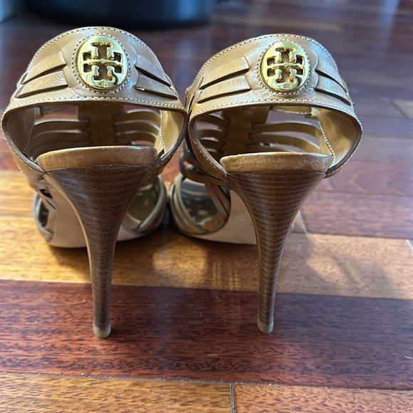 Tory Burch! - Picture 2 of 7